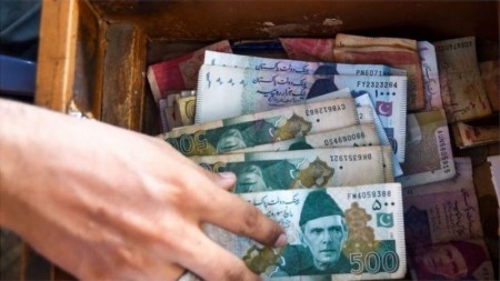 محفوظ سرمایہ کاری: پاکستان میں ’ڈبل شاہ‘ جیسی پونزی سکیموں سے کیسے بچا جائے؟